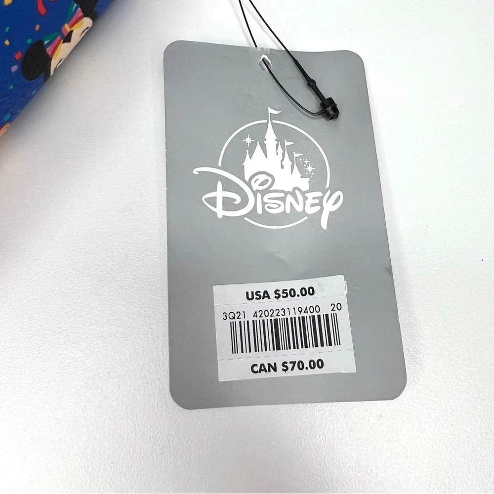 Disneyland Loungefly character wallet - Picture 3 of 7